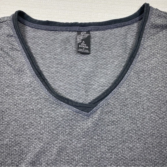 Prana Robyn V-Neck Relaxed Gray Long Sleeve Top - Picture 10 of 12
